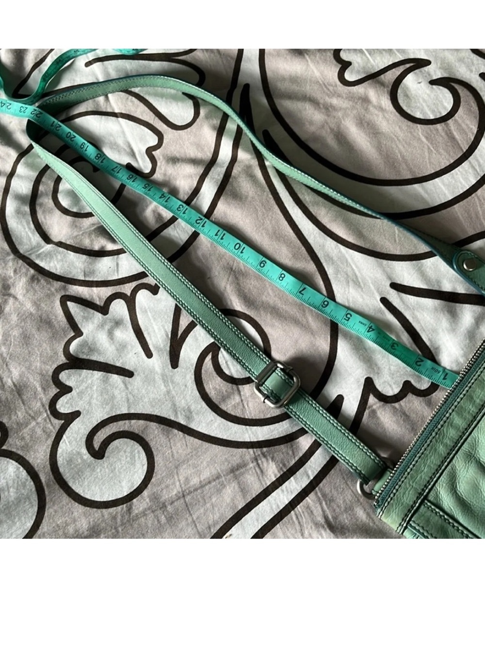 Fossil Seafoam Aqua Cowhide Leather Crossbody Shoulder Bag Purse Twist Lock - Picture 14 of 16